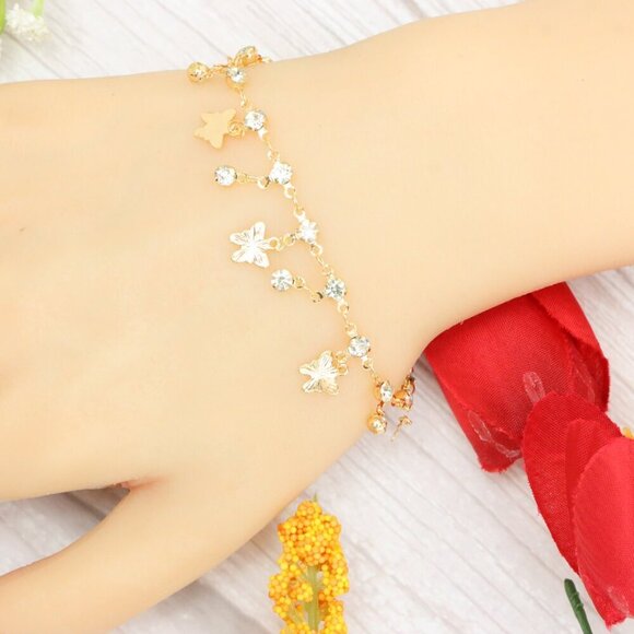 "Trendy Handmade Bracelet – A Thoughtful Gift for Girls & Women | UNVRC1278 - Picture 6 of 10